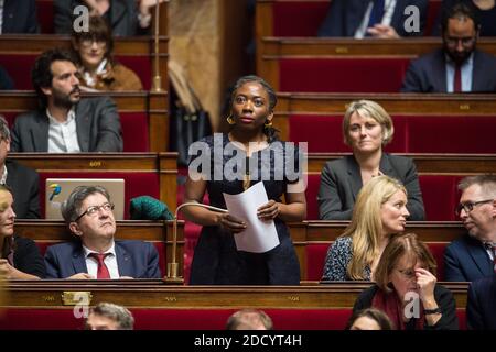 La France Insoumise (LFI) Parlamentsmitglied der linken Partei Daniele Obono während einer Fragestunde an die Regierung bei der Nationalversammlung in Paris am 23. Januar 2018. Foto von Eliot Blondt/ABACAPRESS.COM Stockfoto