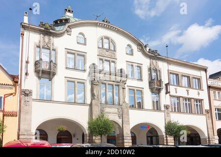 Dvur Kralove nad Labem (Königinhof an der Elbe) : Sparkassengebäude in , Kralovehradecky, Region Hradec Kralove, Region Königgrätzer, Tschechisch Stockfoto