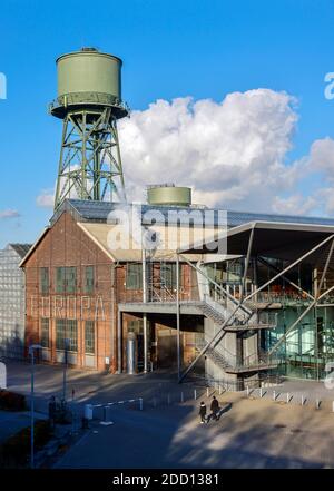 Bochum, Ruhrgebiet, Nordrhein-Westfalen, Deutschland - Jahrhunderthalle Bochum, die Jahrhunderthalle ist heute ein kultureller Veranstaltungsort und steht unter Denkmalschutz Stockfoto