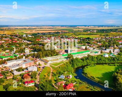 Gostiny Dvor Handelsreihen mit Arkaden Luftpanorama in der Stadt Susdal, Goldener Ring von Russland Stockfoto