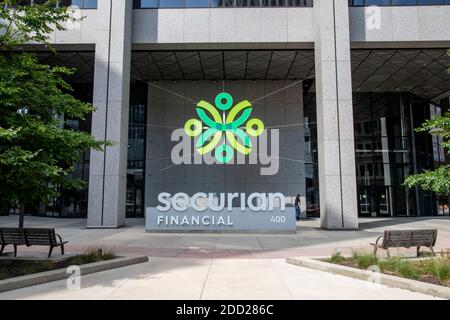 St. Paul, Minnesota. Die Securian Financial Group ist eine gegenseitige Holdinggesellschaft, die eine Reihe von Finanzprodukten und -Dienstleistungen für alle anbietet. Stockfoto