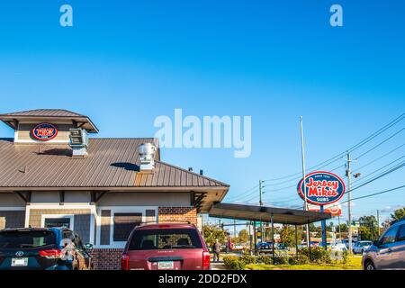 Augusta, GA / USA - 11 20 20: Jersey Mikes Subs Seitenansicht Stockfoto