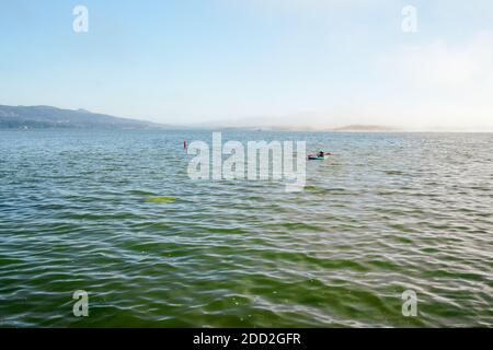 Morro Bay, Kalifornien/USA - 27. Mai 2020 Morro Bay Mündungsübersicht, Gebiet, wo Salzwasser und Süßwasser zusammenkommen. Kajakfahren In Morro Bay Stockfoto