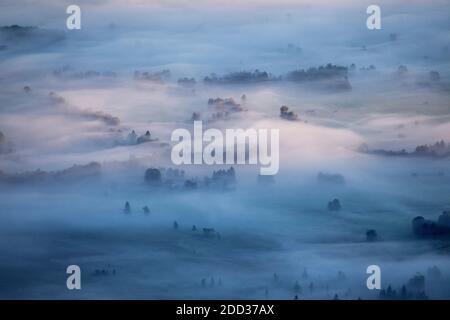 Geographie / Reisen, Deutschland, Bayern, Kochel am See, Blick auf den Jochberg auf Kochelseemoos, Additional-Rights-Clearance-Info-Not-available Stockfoto
