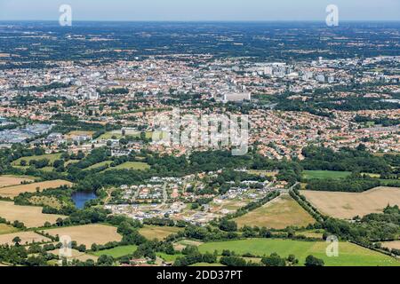 La Roche-sur-Yon (Westfrankreich): Luftaufnahme der Stadt Stockfoto