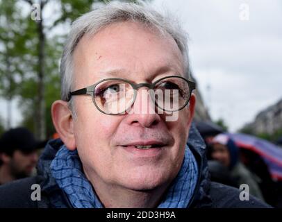 Pierre Laurent, Olivier Besancenot und Guillaume Balas der einheitliche Treffpunkt der Republik in Paris, Frankreich am 30. April 2018. Foto von Alain Apaydin/ABACAPRESS.COM Stockfoto
