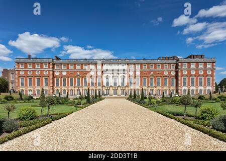 Hampton Court Palace in London, Großbritannien vom Privy Garden Stockfoto