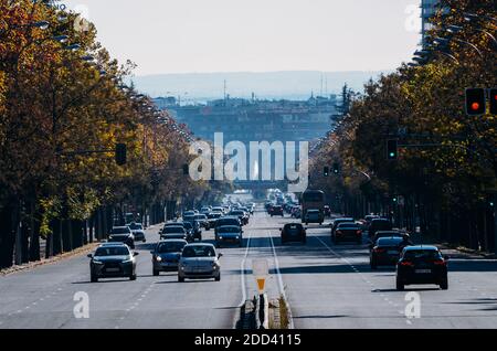 Blick auf den Passeo de la Castellana in Madrid, Spanien Stockfoto