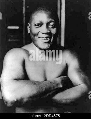 JACK JOHNSON (1878-1946) amerikanischer Boxer bekannt als der Galveston Giant 1915 als Schwergewichtsweltmeister Stockfoto