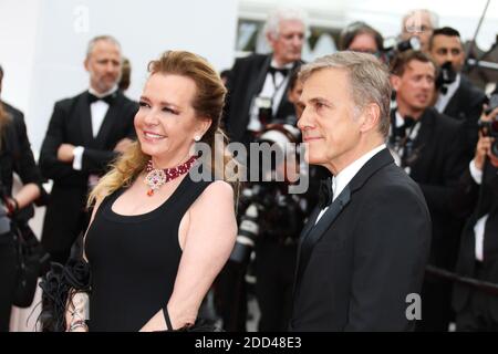 Die künstlerische Leiterin und Co-Präsidentin von Chopard Caroline Scheufele und der Schauspieler Christoph Waltz nehmen an der Vorführung von 'Yomeddine' während der 71. Filmfestspiele von Cannes im Palais des Festivals am 9. Mai 2018 in Cannes, Frankreich, Teil. Foto von David Boyer/ABACAPRESS.COM Stockfoto