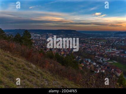 Schöner Blick über jena von Kernberge im Herbst Stockfoto