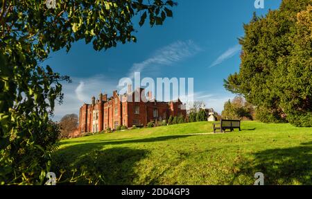 Latimer mit viktorianischer Maison auf dem Hügel, Chiltern Hills, Großbritannien Stockfoto