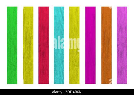 Holzlatten isoliert auf weißem Hintergrund gefärbt. Objekt mit Beschneidungspfad. Stockfoto