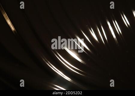 Abstrakter geometrischer Hintergrund. Tapete mit Linien und Kreisen. Stockfoto