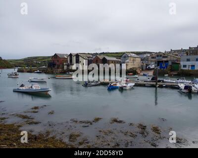 Salcombe, South Devon eine Küstenstadt von außergewöhnlicher natürlicher Schönheit. Salcombe Hafen und Regatta, Segeln, Yachting, Quayside, Kingsbridge Mündung Stockfoto