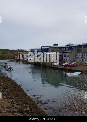 Salcombe, South Devon eine Küstenstadt von außergewöhnlicher natürlicher Schönheit. Salcombe Hafen und Regatta, Segeln, Yachting, Quayside, Kingsbridge Mündung Stockfoto