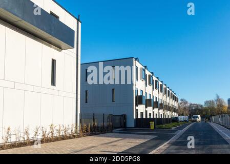 Port Loop in Ladywood, Birmingham, ist eine neue 43 Hektar große Inselgemeinschaft, die 1000 neue Häuser, Büroflächen und Freizeitzentrum umfassen wird Stockfoto