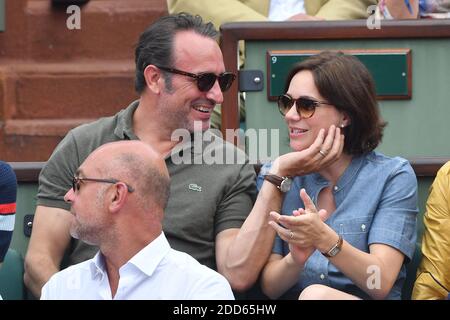 Der Schauspieler Jean Dujardin und seine Frau Nathalie Pechalat nehmen am 10. Juni 2018 in Paris, Frankreich, am Finale der French Open 2018 in Roland Garros Teil. Foto von Laurent Zabulon/ABACAPRESS.COM Stockfoto