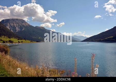 Herbststimmung auf dem Reschensee Stockfoto