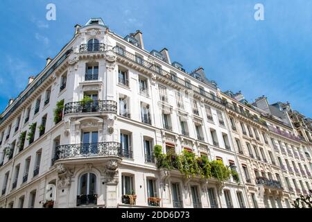 Paris, typische Gebäude im Marais, im Zentrum der französischen Hauptstadt Stockfoto