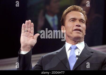 KEIN FILM, KEIN VIDEO, KEIN FERNSEHEN, KEIN DOKUMENTARFILM - CALIFORNIA GOV. Arnold Schwarzenegger wird am Freitag, 5. Januar 2007, für seine zweite Amtszeit als Gouverneur im Memorial Auditorium in Sacramento, CA, USA, vereidigt. Foto von Brian Baer/Sacramento Bee/MCT/ABACAUSA.COM Stockfoto