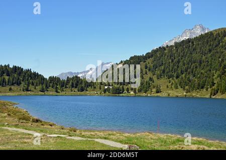 Sommertag am Staller Sattel an der Grenze dazwischen Österreich und Italien Stockfoto