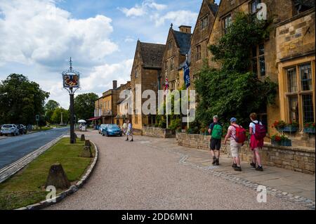 Broadway, ein typisches Dorf der Cotswolds, Gloucestershire, Cotswolds, England, Vereinigtes Königreich, Europa Stockfoto