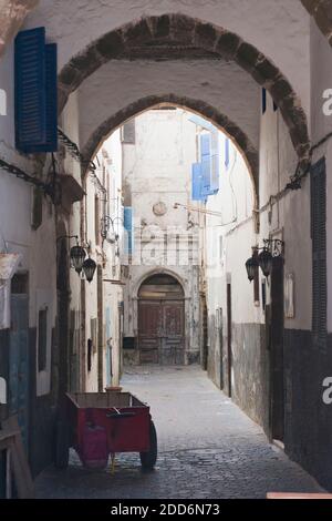 Backstreet in der alten Medina, Essaouira, ehemals Mogador, UNESCO-Weltkulturerbe, Marokko, Afrika Stockfoto