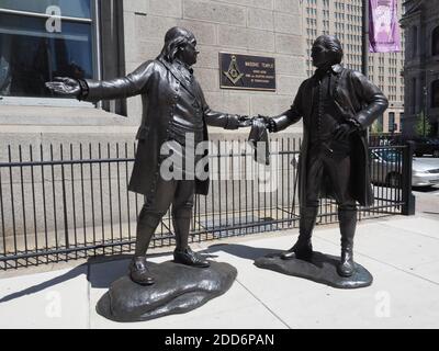 Bild der Skulpturen von Benjamin Franklin und George Washington genannt der Bond . Stockfoto