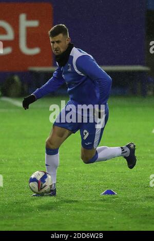 BARROW IN FURNESS, ENGLAND. 24. NOVEMBER Scott Quigley von Barrow während des Sky Bet League 2-Spiels zwischen Barrow und Oldham Athletic in der Holker Street, Barrow-in-Furness am Dienstag, 24. November 2020. (Kredit: Mark Fletcher, Mi News) Kredit: MI Nachrichten & Sport /Alamy Live Nachrichten Stockfoto