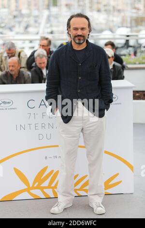 Schauspieler Vincent Perez beim Fotocall für 'Cyrano De Bergerac' während des 71. Cannes Film Festival im Palais des Festivals am 14. Mai 2018 in Cannes, Frankreich. Foto von David Boyer/ABACAPRESS.COM Stockfoto