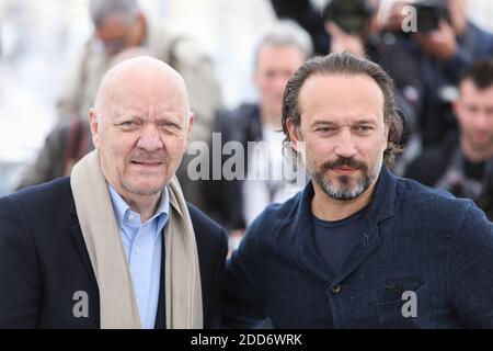 Der Regisseur Jean-Paul Rappeneau und der Schauspieler Vincent Perez nahmen am 14. Mai 2018 am Fotocall für "Cyrano De Bergerac" während des 71. Cannes Film Festivals im Palais des Festivals in Cannes, Frankreich, Teil. Foto von David Boyer/ABACAPRESS.COM Stockfoto