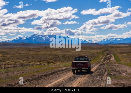 Fahrt im Perito Moreno Nationalpark (Parque Nacional Perito Moreno), Provinz Santa Cruz, Argentinisches Patagonien, Argentinien, Südamerika Stockfoto