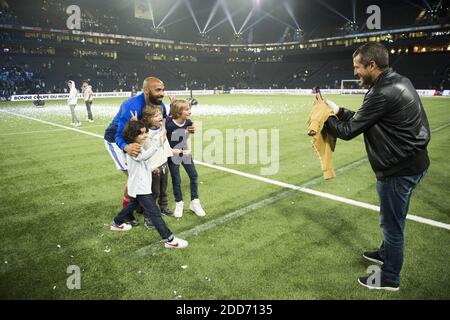 Thierry Henry, Guillaume Canet während einer Ausstellung Fußballspiel zwischen der französischen Fußballnationalmannschaft der Weltmeisterschaft 1998 und der FIFA 98 mit ehemaligen internationalen Spielern, anlässlich des 20. Jahrestages des französischen WM-Sieges 1998, am 12. Juni 2018 in der U Arena in Nanterre, in der Nähe von Paris. Foto von ELIOT BLONDT/ABACAPRESS.COM Stockfoto