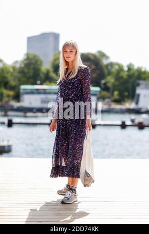 Street Style, Cecilie Storm Christensen Ankunft in Halo Frühjahr Sommer 2019 Ready-to-Wear-Show im Fitness DK Blox, Christians Brygge in Kopenhagen, Dänemark, am 9. August 2018. Foto von Marie-Paola Bertrand-Hillion/ABACAPRESS.COM Stockfoto