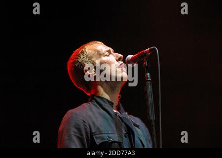 Chris Martin Sänger von Coldplay beim V2003 Virgin Festival, Hylands Park, Chelmsford, Essex, England. Stockfoto