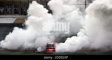 KEIN FILM, KEIN VIDEO, KEIN Fernsehen, KEIN DOKUMENTARFILM - Denny Hamlin, Fahrer der Stockfoto
