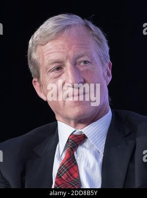 Liberaler Aktivist Tom Steyer erscheint auf einem Panel im Center for American ProgressâÂ € Â™ 2018 Ideas Conference im Renaissance Hotel in Washington, DC am Dienstag, 15. Mai 2018.Foto von Ron Sachs / CNP/ABACAPRESS.COM Stockfoto