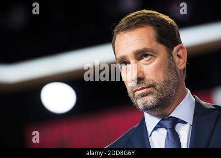 PORTRAIT Französische Politiker - Französischer Minister für die Beziehungen zum Parlament Christophe Castaner am 17. Mai 2018 in Saint-Cloud, im Vorfeld einer politischen Debatte des Fernsehsenders France 2. Foto von ELIOT BLONDT/ABACAPRESS.COM Stockfoto