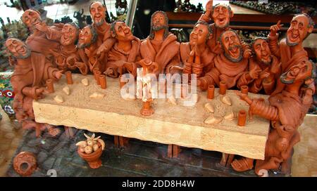 Madeira 2007 - respektlos religiöse Miniatur handgefertigte Skulptur Darstellung des letzten Abendmahls im christlichen Glauben war das letzte Abendmahl, das Jesus Christus vor seiner Kreuzigung mit seinen Aposteln in Jerusalem teilte Stockfoto