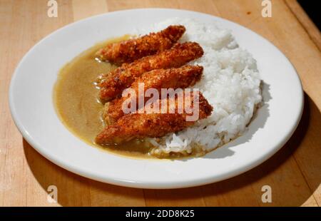 KEIN FILM, KEIN VIDEO, KEIN Fernsehen, KEIN DOKUMENTARFILM - Chicken-Katsu Curry. Foto von David Perry/Lexington Herald-Leader/MCT/ABACAPRESS.COM Stockfoto