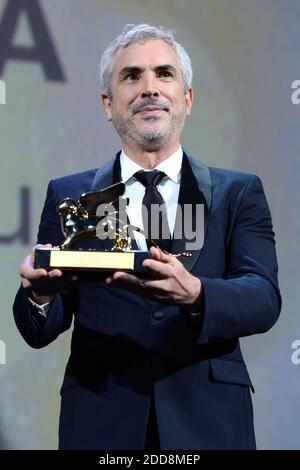 Alfonso Cuaron erhält den Goldenen Löwen für den Besten Filmpreis für "Roma" bei der Abschlussfeier des 75. Internationalen Filmfestivals von Venedig (Mostra) am 08. September 2018 in Venedig, Italien. Foto von Aurore Marechal/ABACAPRESS.COM Stockfoto