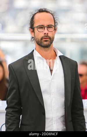 Cedric Herrou nimmt an der 'Libre' Photocall während des 71. Cannes Film Festival im Palais des Festivals am 18. Mai 2018 in Cannes, Frankreich Teil. Foto von David Boyer/ABACAPRESS.COM Stockfoto