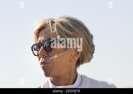 Brigitte Macron besucht die Stadt mit einem Flussboot in Sankt Petersburg, Russland am 25. Mai 2018. Foto von Jacques Witt/Pool / ABACAPRESS.COM Stockfoto