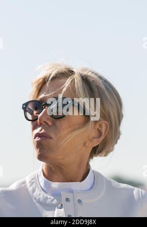 Brigitte Macron besucht die Stadt mit einem Flussboot in Sankt Petersburg, Russland am 25. Mai 2018. Foto von Jacques Witt/Pool / ABACAPRESS.COM Stockfoto