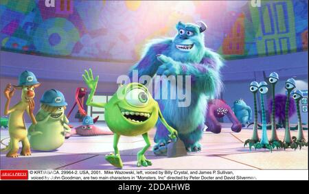 KEIN FILM, KEIN VIDEO, KEIN FERNSEHEN, KEIN DOKUMENTARFILM - ©ÆKRT/ABACA. 29964-2. USA, 2001. Mike Wazowski, links, von Billy Crystal geäußert, und James P. Sullivan, von John Goodman geäußert, sind zwei Hauptfiguren in Monsters, Inc von Peter Docter und David Silverman Regie. Stockfoto