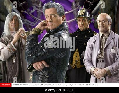 KEIN FILM, KEIN VIDEO, KEIN TV, KEIN DOKUMENTARFILM - © KRT/ABACA. 47884-1. Los Angeles-CA-USA, 21/07/2003. Sylvester Stallone spielt mehrere Rollen in Spy Kids 3D: Game Over. Stockfoto