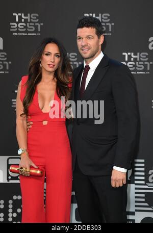 Der ehemalige deutsche Fußballspieler Michael Ballack und Natacha Tannous kommen am 24. September 2018 zu den Best FIFA Football Awards 2018 in der Royal Festival Hall, London, Großbritannien. Foto von Christian Liewig/ABACAPRESS.COM Stockfoto