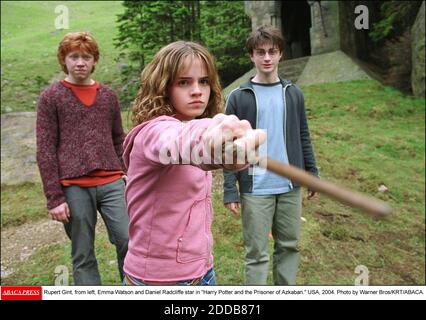 KEIN FILM, KEIN VIDEO, KEIN Fernsehen, KEIN DOKUMENTARFILM - Rupert Grint, von links, Emma Watson und Daniel Radcliffe sind in Harry Potter und der Gefangene von Azkaban zu sehen. USA, 2004. Foto von Warner Bros/KRT/ABACA. Stockfoto