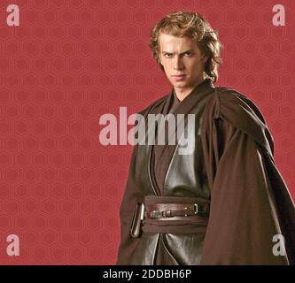 KEIN FILM, KEIN VIDEO, KEIN TV, KEIN DOKUMENTARFILM - Anakin Skywalker (Hayden Christensen) in einer Jedi-Standardtunika. Die dunkle Farbe drückt in Star Wars seine Unabhängigkeit vom Jedi-Rat aus. Foto von KRT/ABACAPRESS.COM Stockfoto